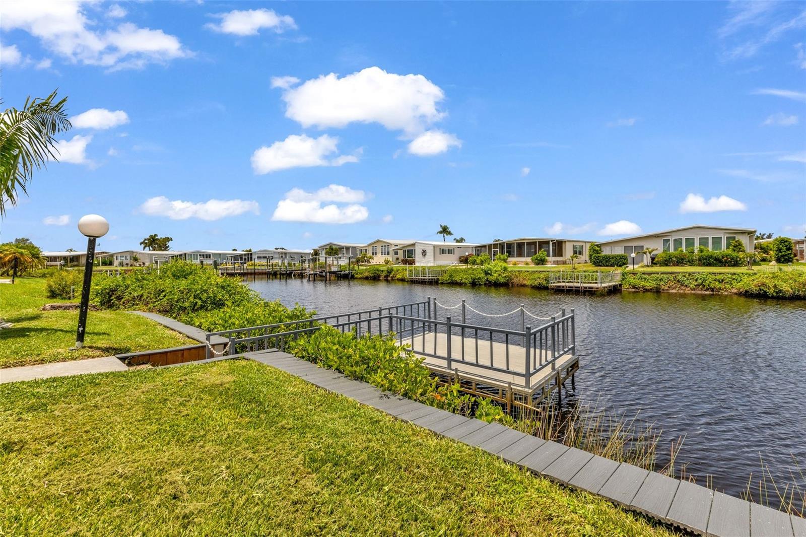 114 MARTINIQUE RD — photo 42