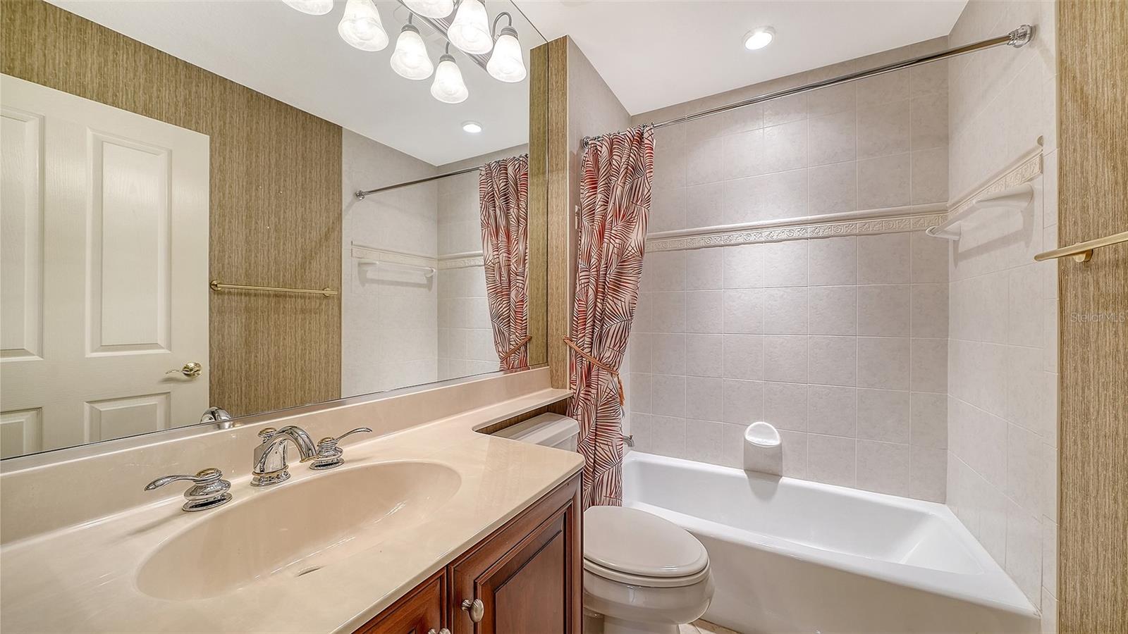 5211 PARISIENNE PL #101B27 — photo 36