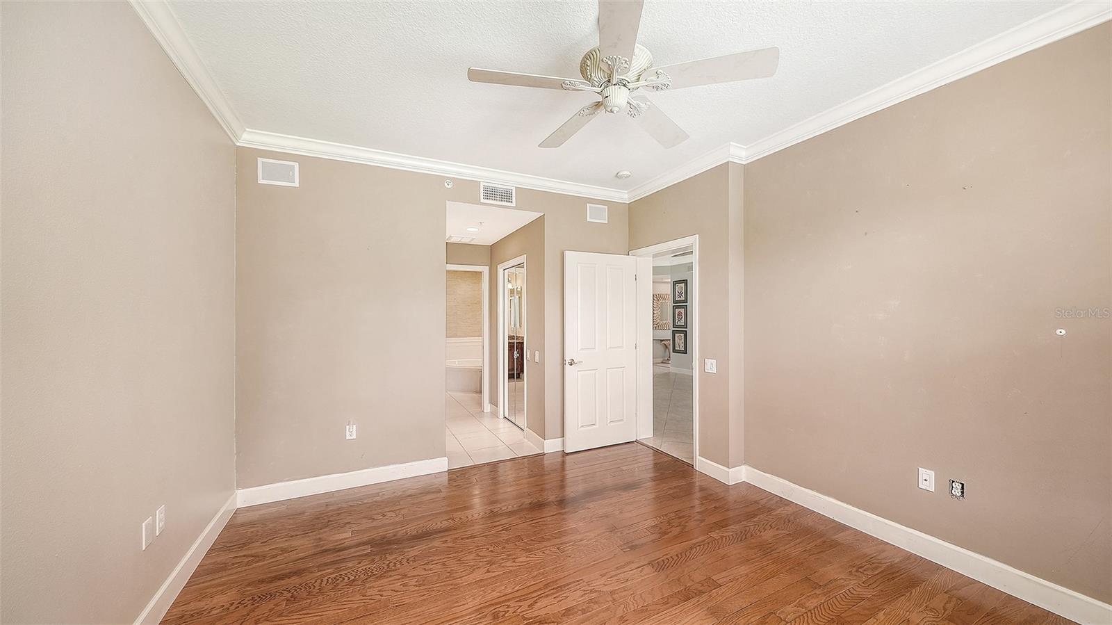 5211 PARISIENNE PL #101B27 — photo 25