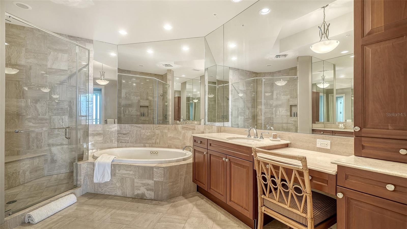 1300 BENJAMIN FRANKLIN DR #1205 & 1206 — photo 24