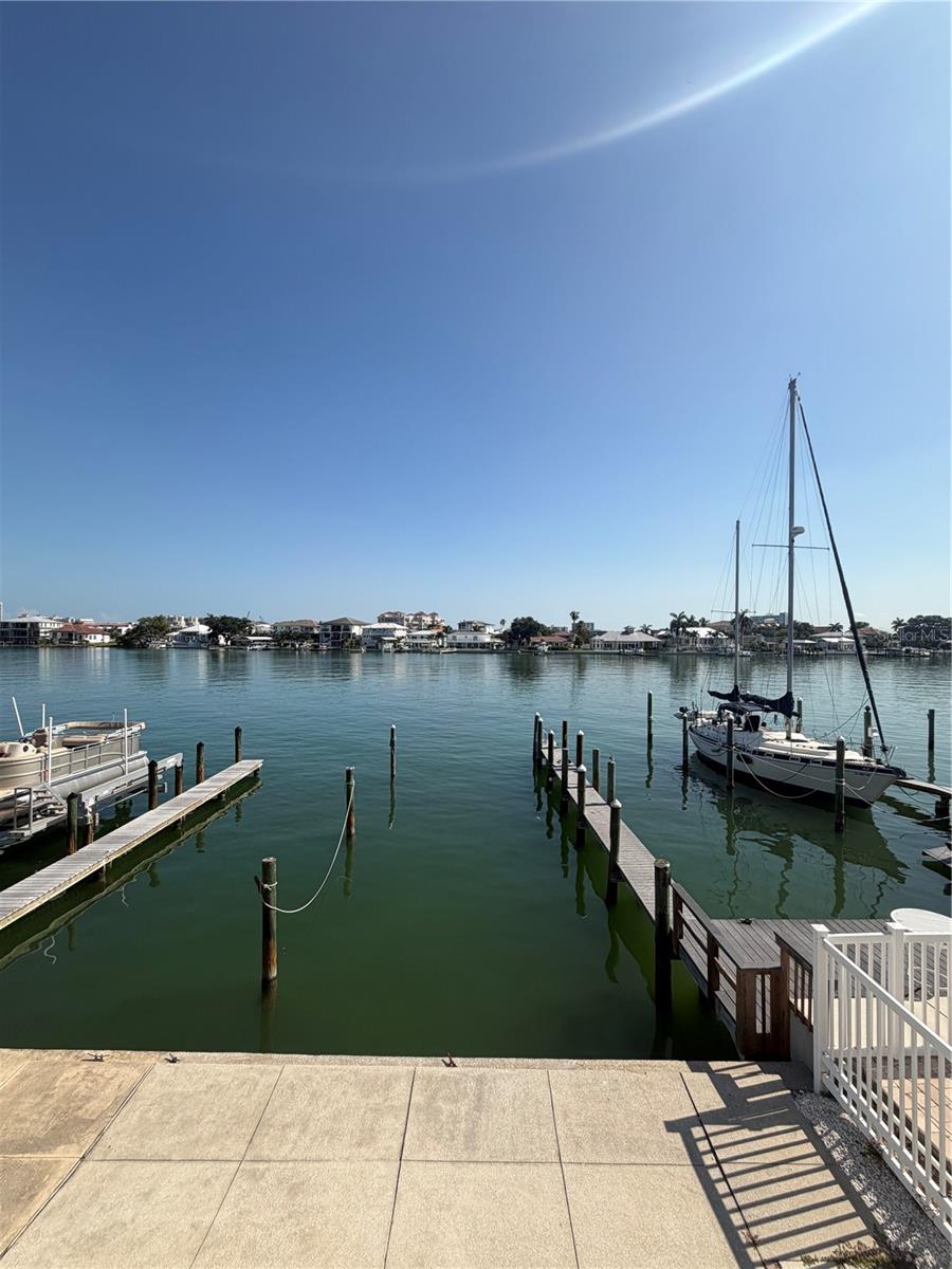 716 BAYWAY BLVD #6 — photo 2