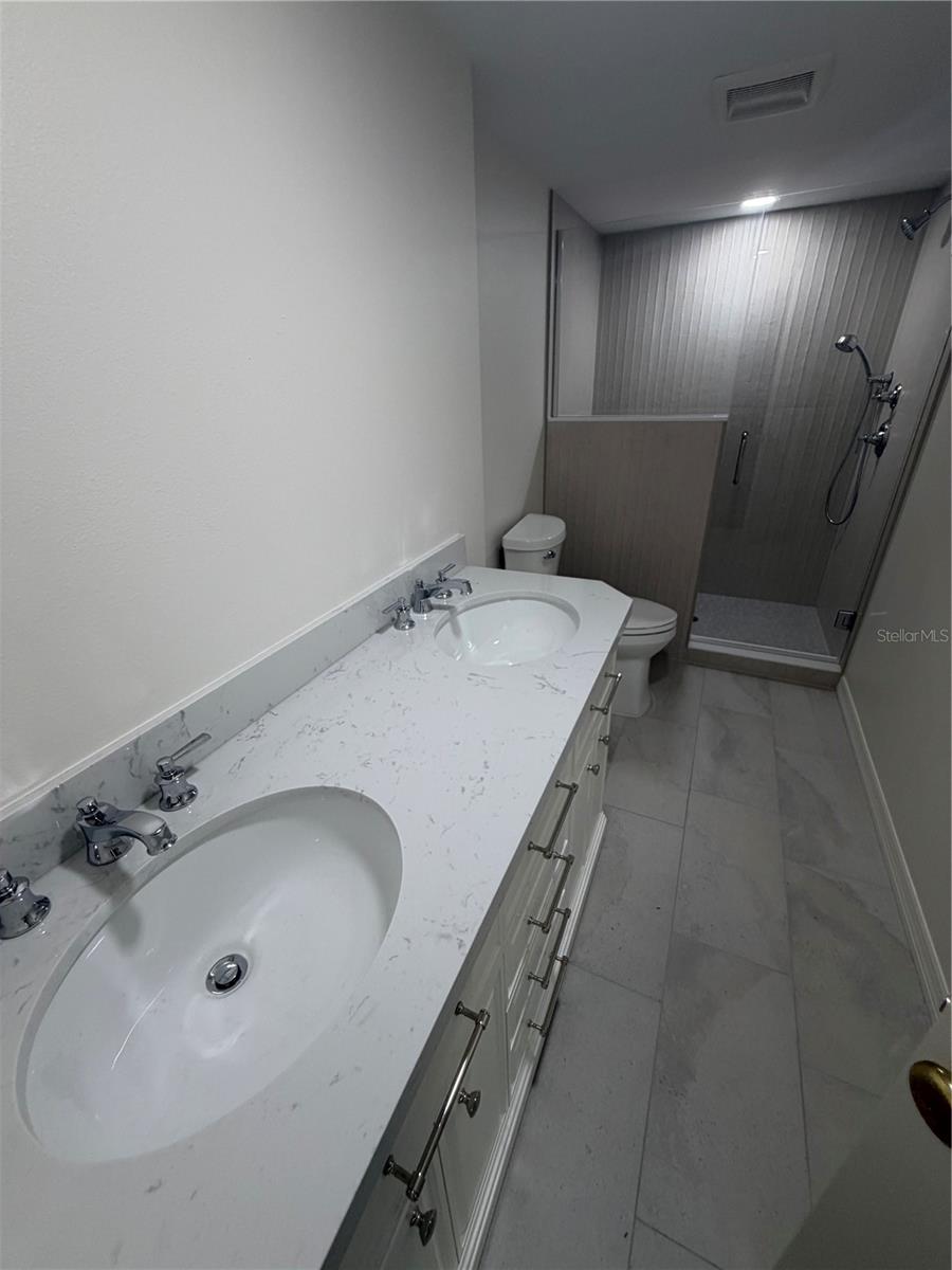 716 BAYWAY BLVD #6 — photo 20