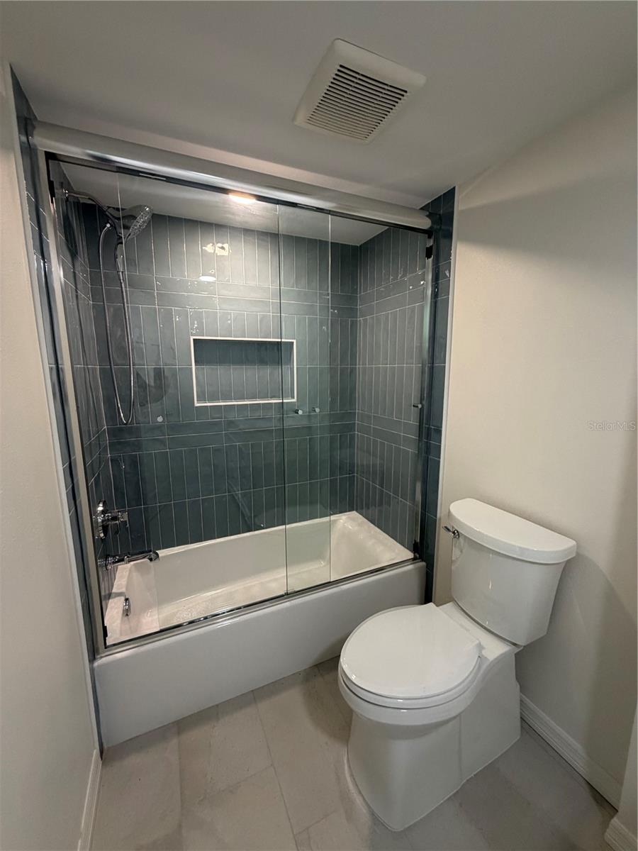 716 BAYWAY BLVD #6 — photo 21