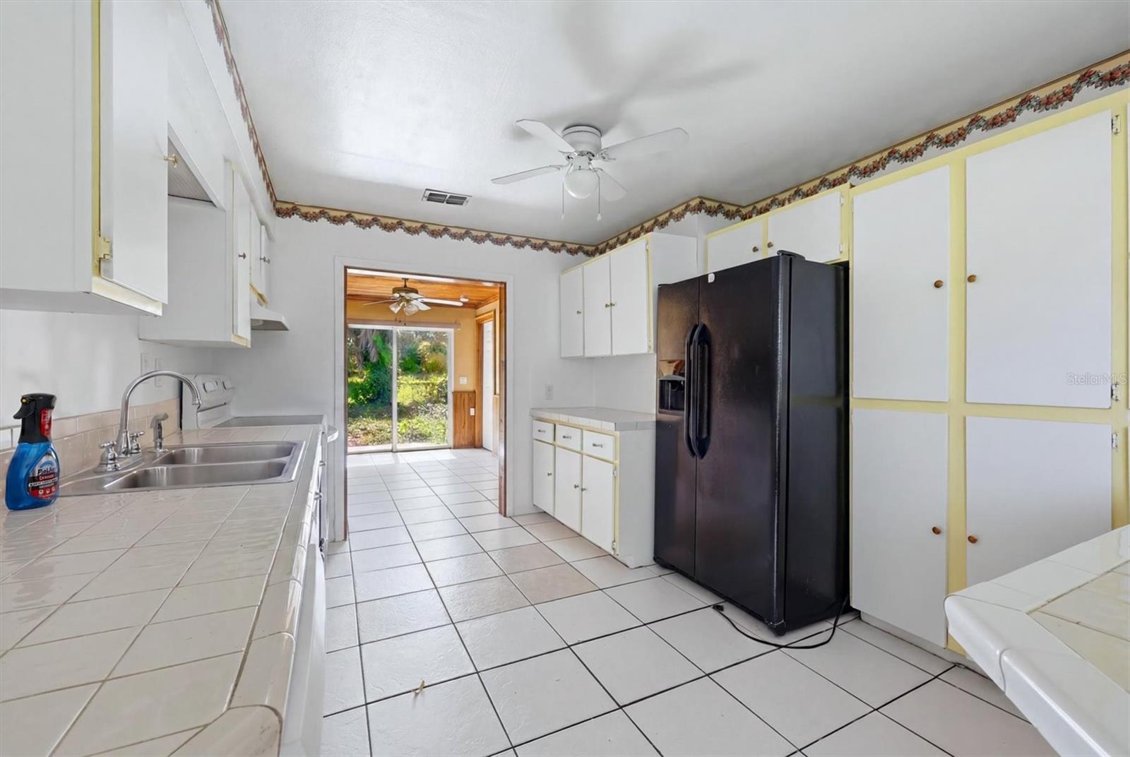 200 ORDUNA DR — photo 23