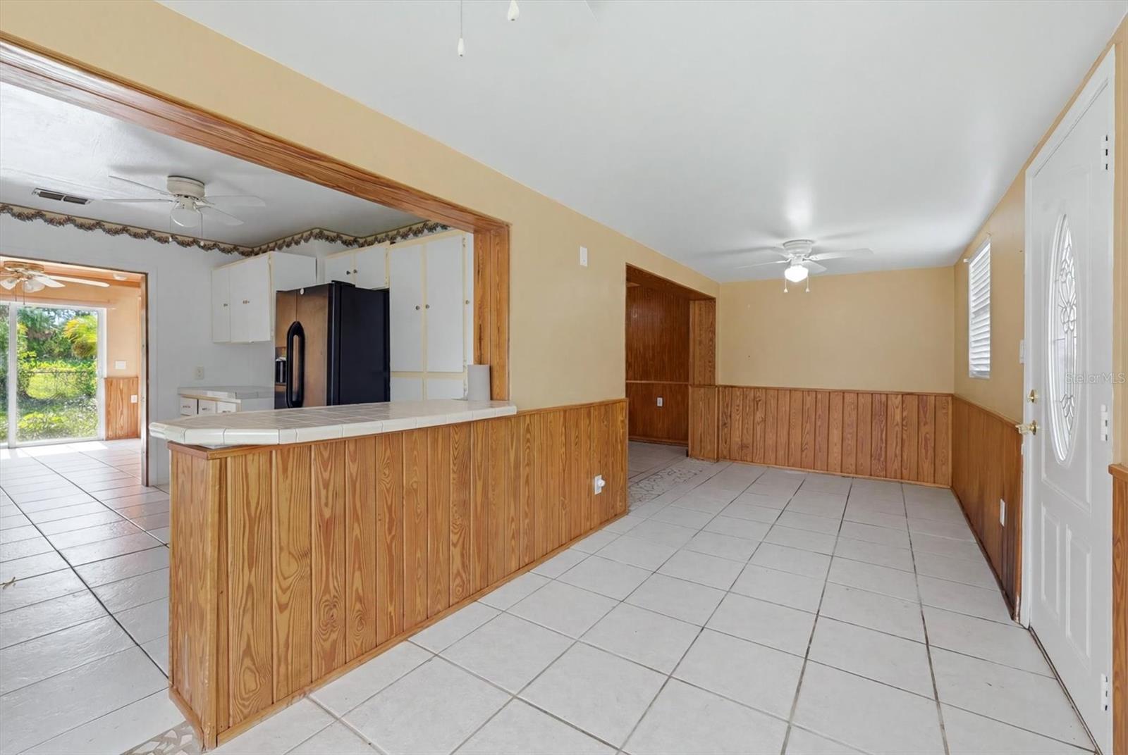 200 ORDUNA DR — photo 14