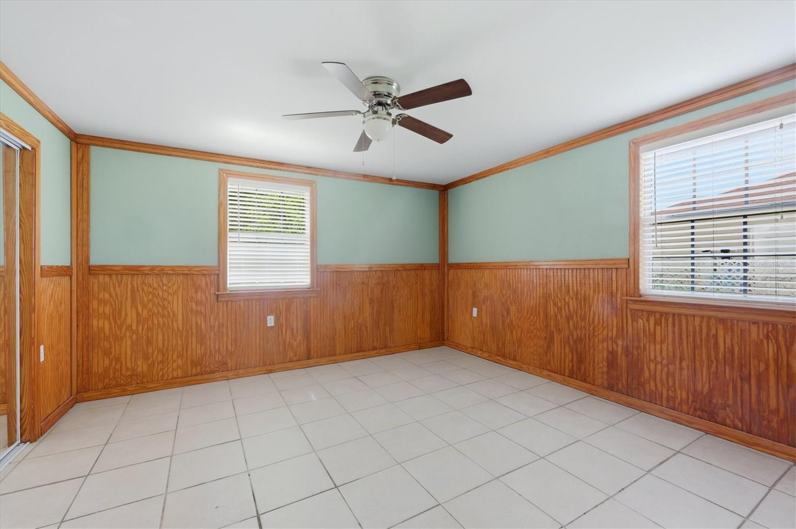 200 ORDUNA DR — photo 29