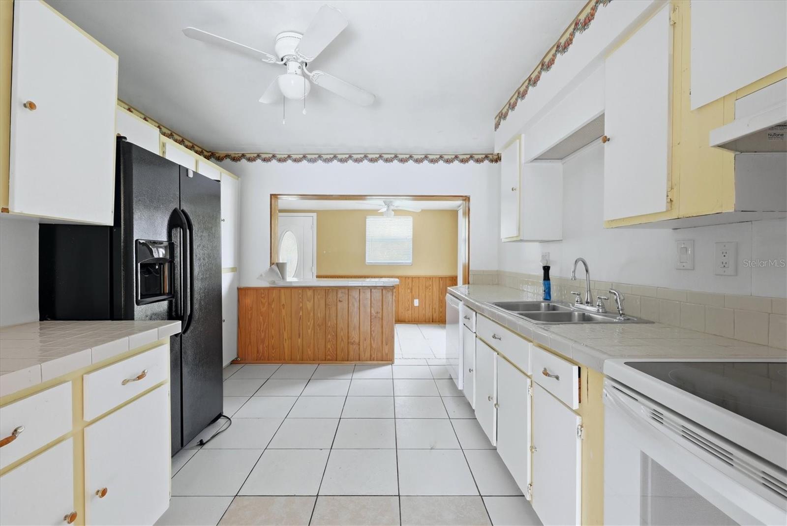 200 ORDUNA DR — photo 22