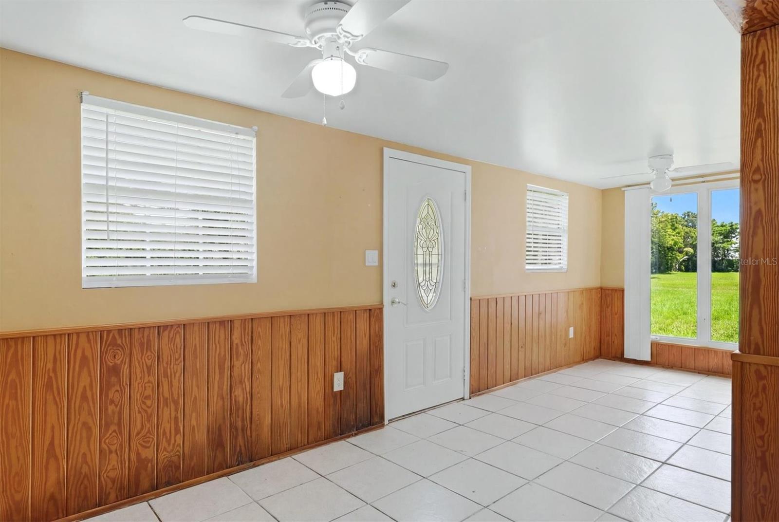200 ORDUNA DR — photo 16