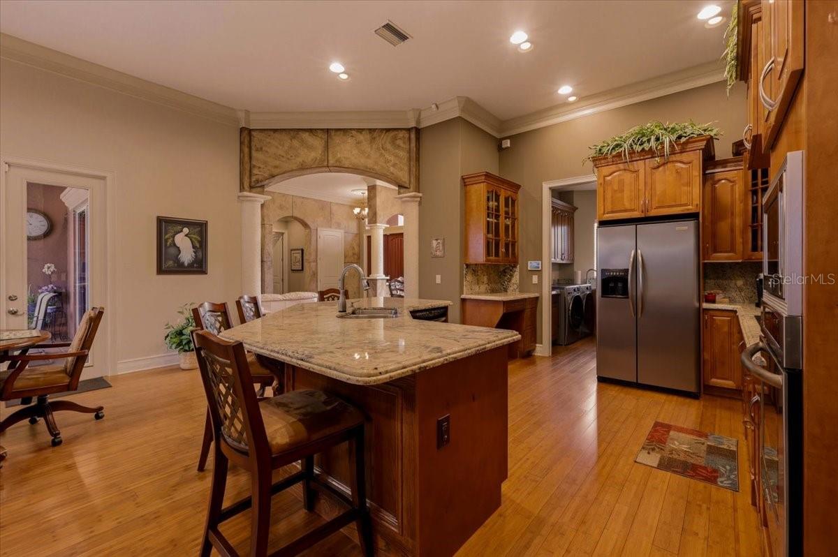 3257 WENONA DR — photo 25