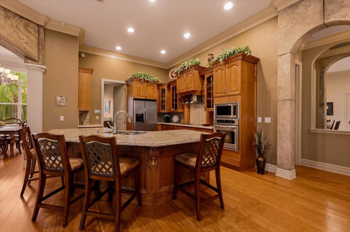 3257 WENONA DR — photo 24