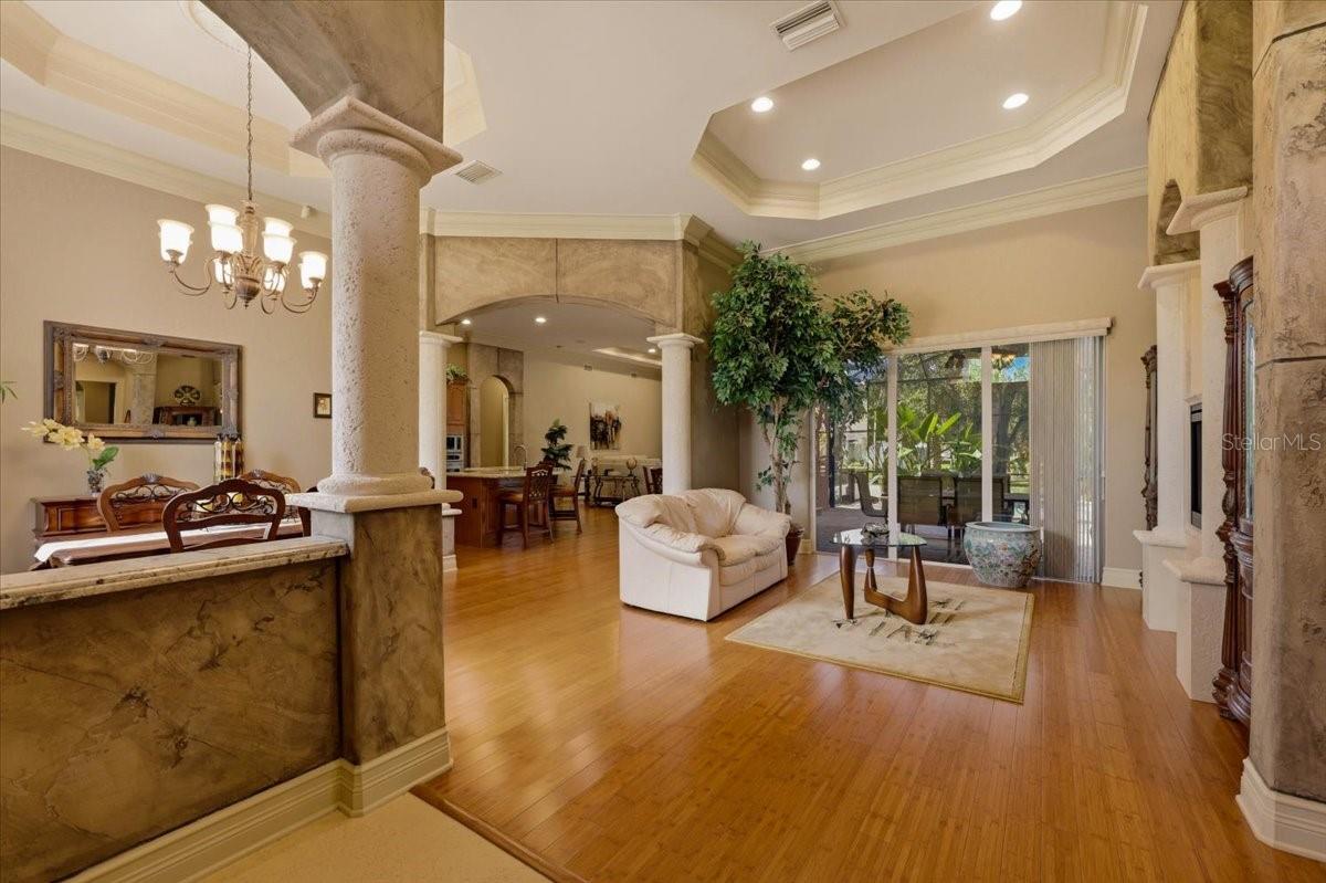 3257 WENONA DR — photo 14