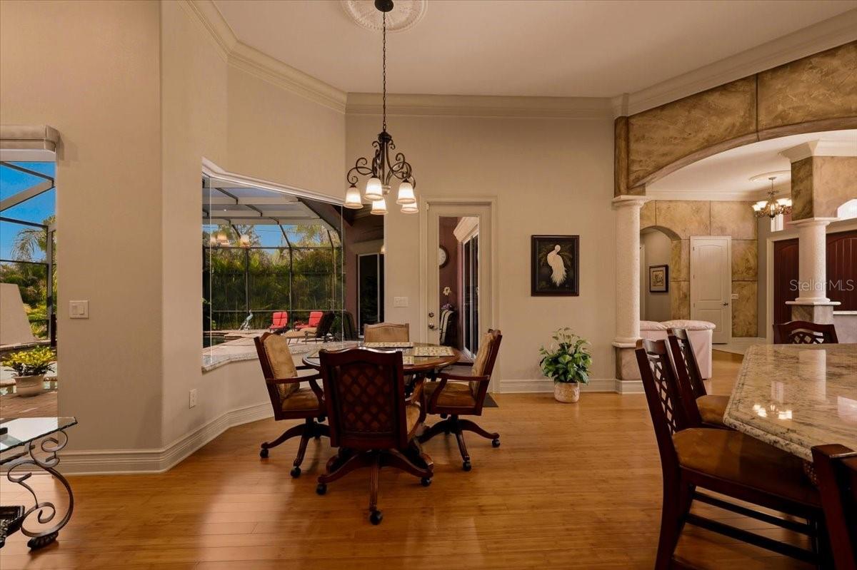3257 WENONA DR — photo 23