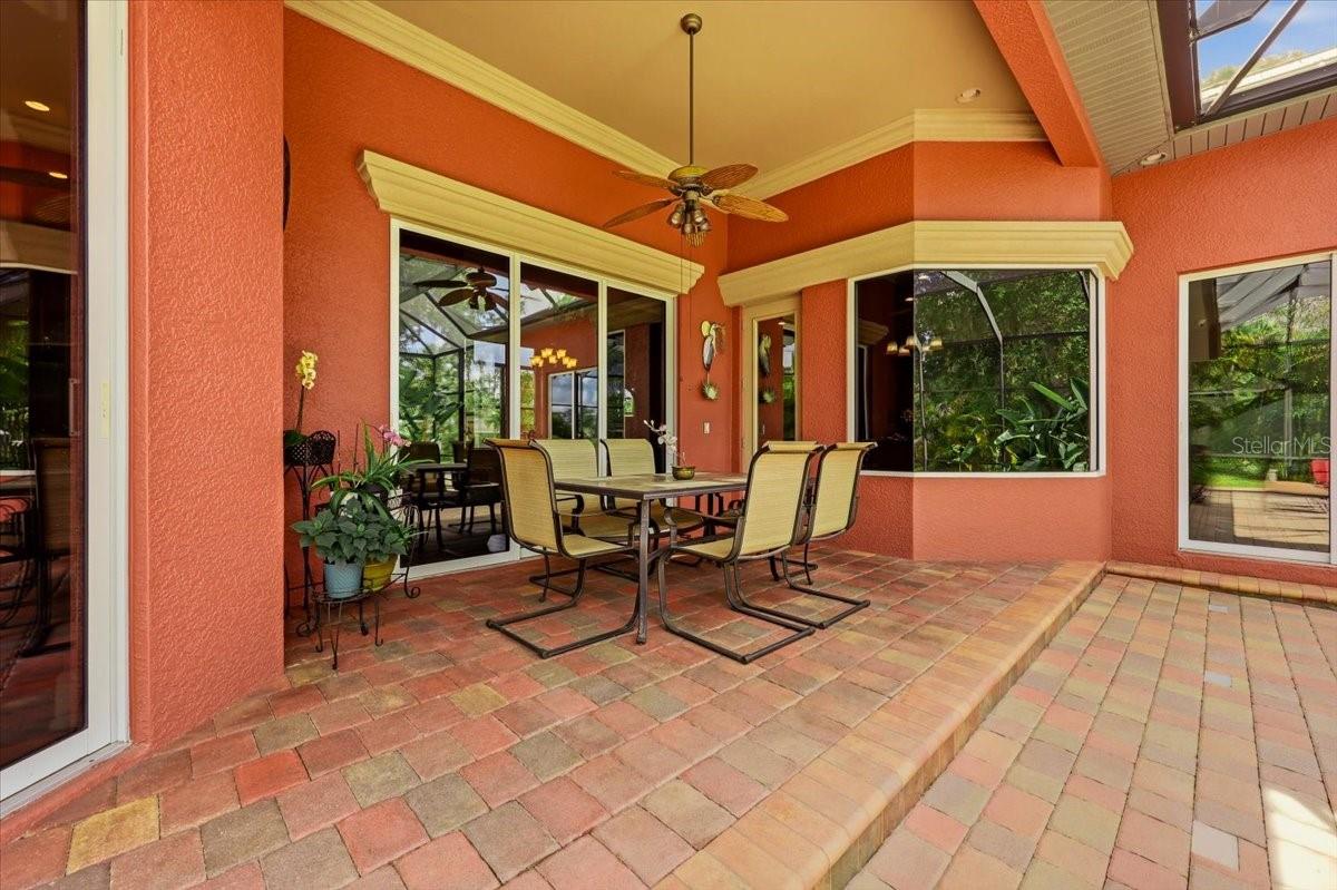 3257 WENONA DR — photo 39