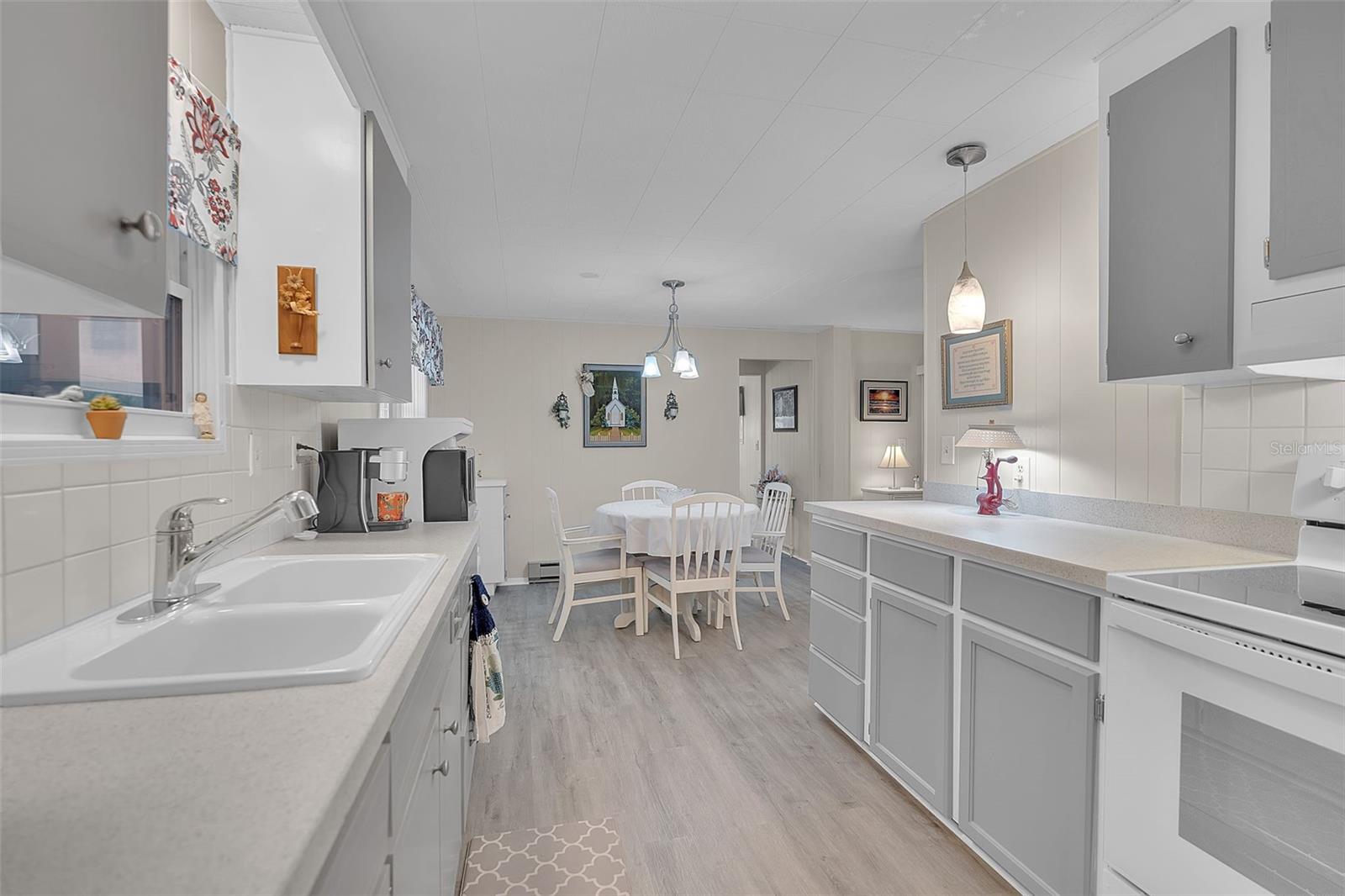 5619 BAYSHORE RD #319 — photo 4