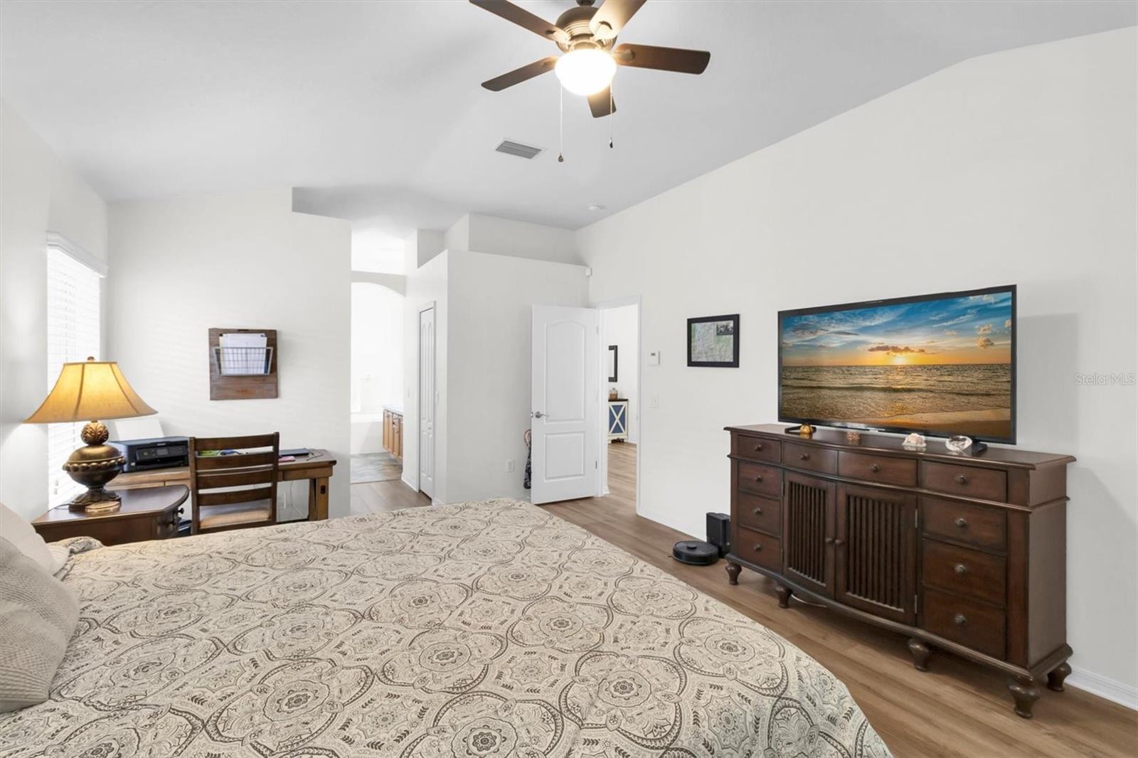7832 BLUE SPRING DR — photo 17