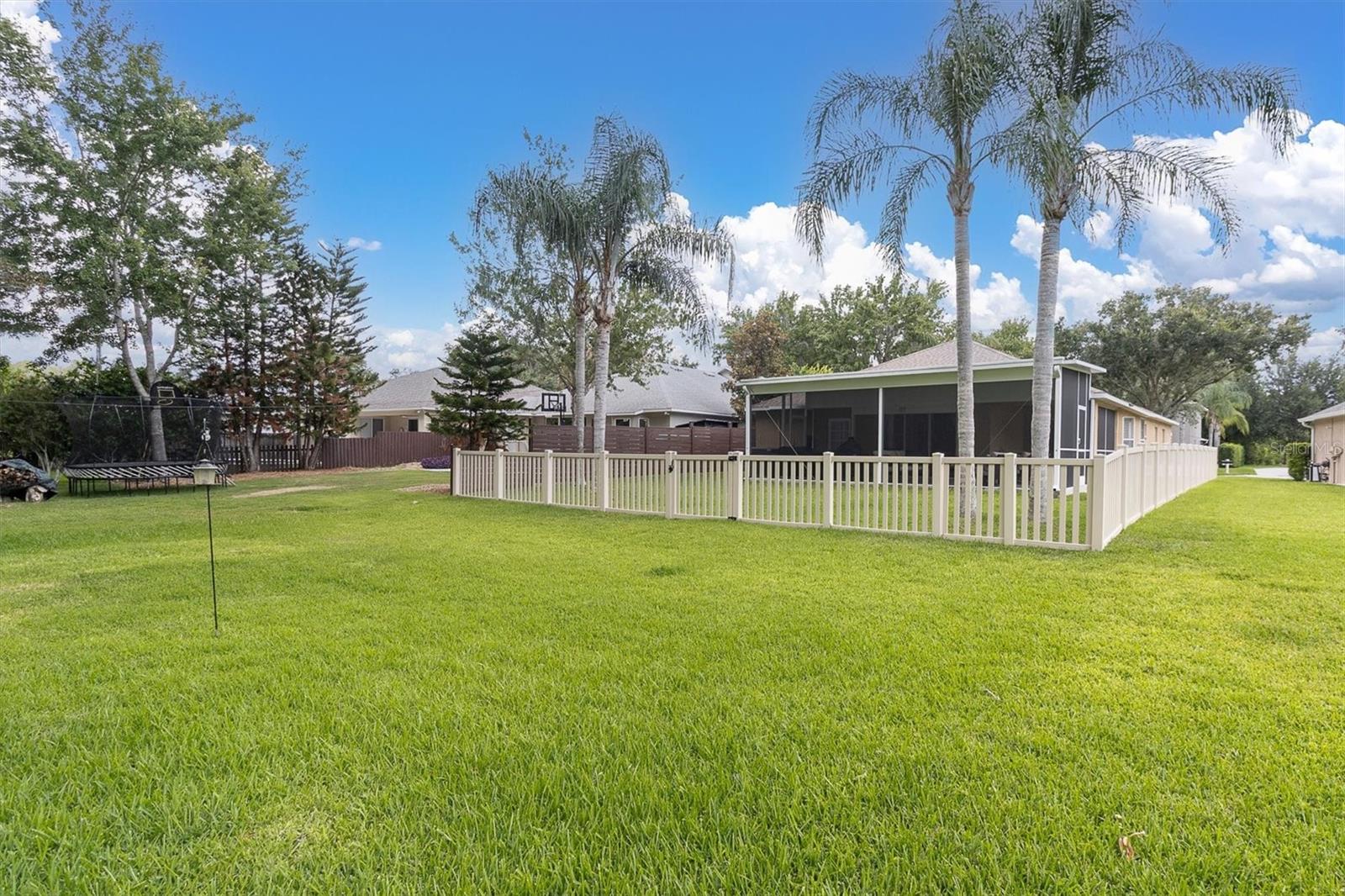 7832 BLUE SPRING DR — photo 2