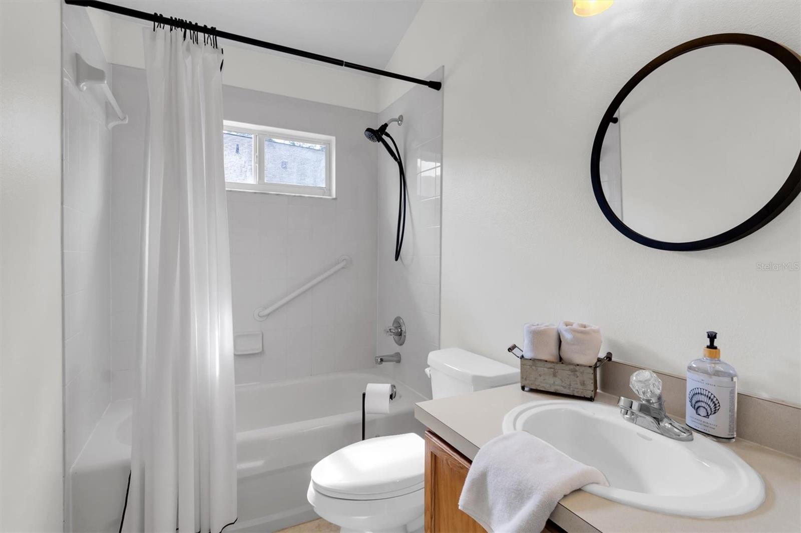 7832 BLUE SPRING DR — photo 24