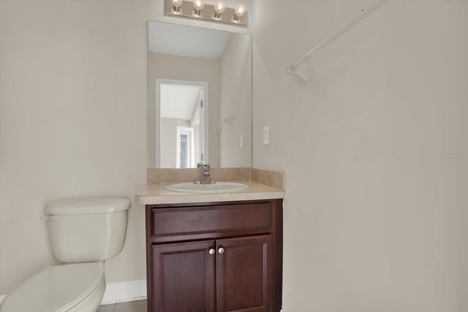 9137 CREEDMOOR LN — photo 29