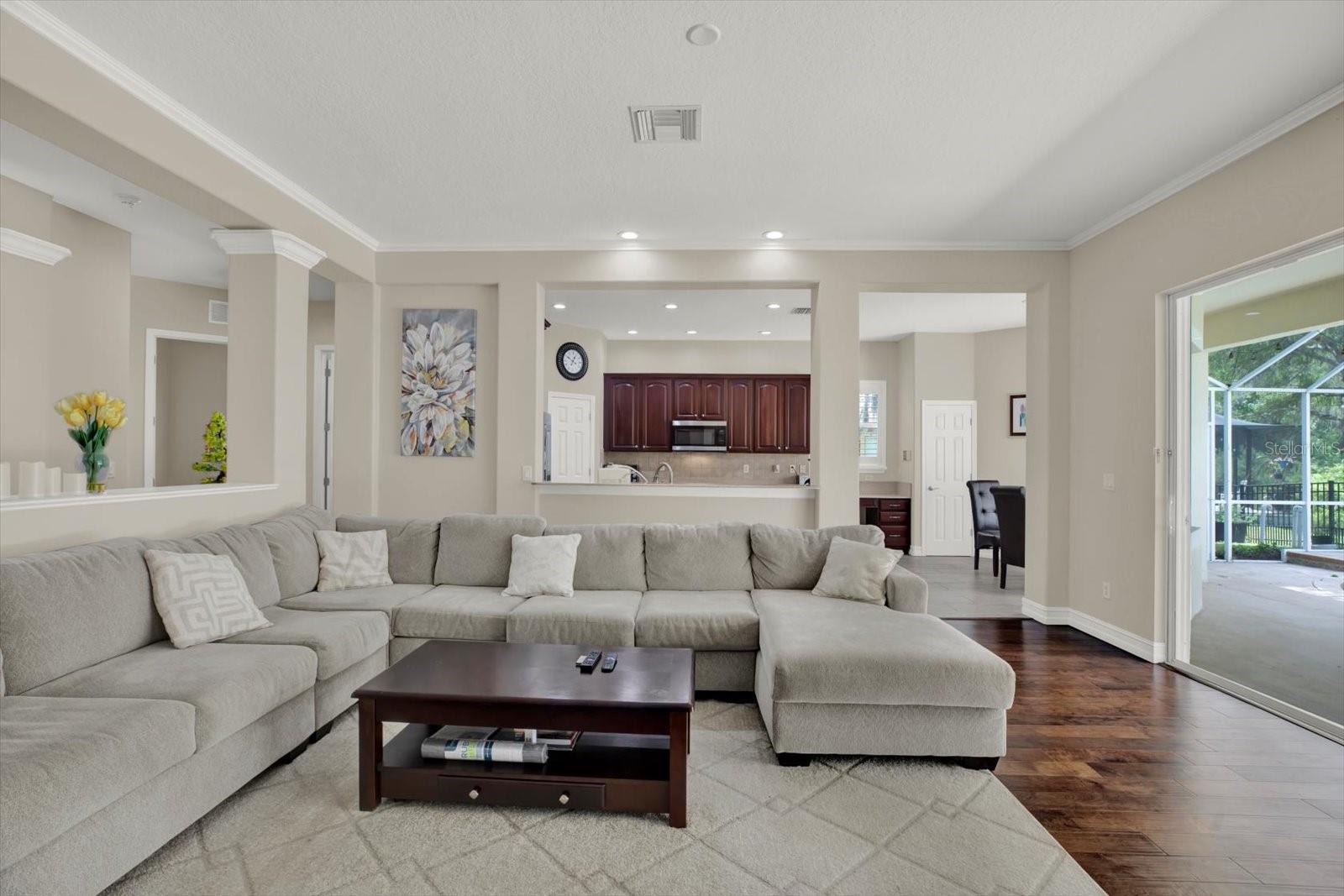 9137 CREEDMOOR LN — photo 19