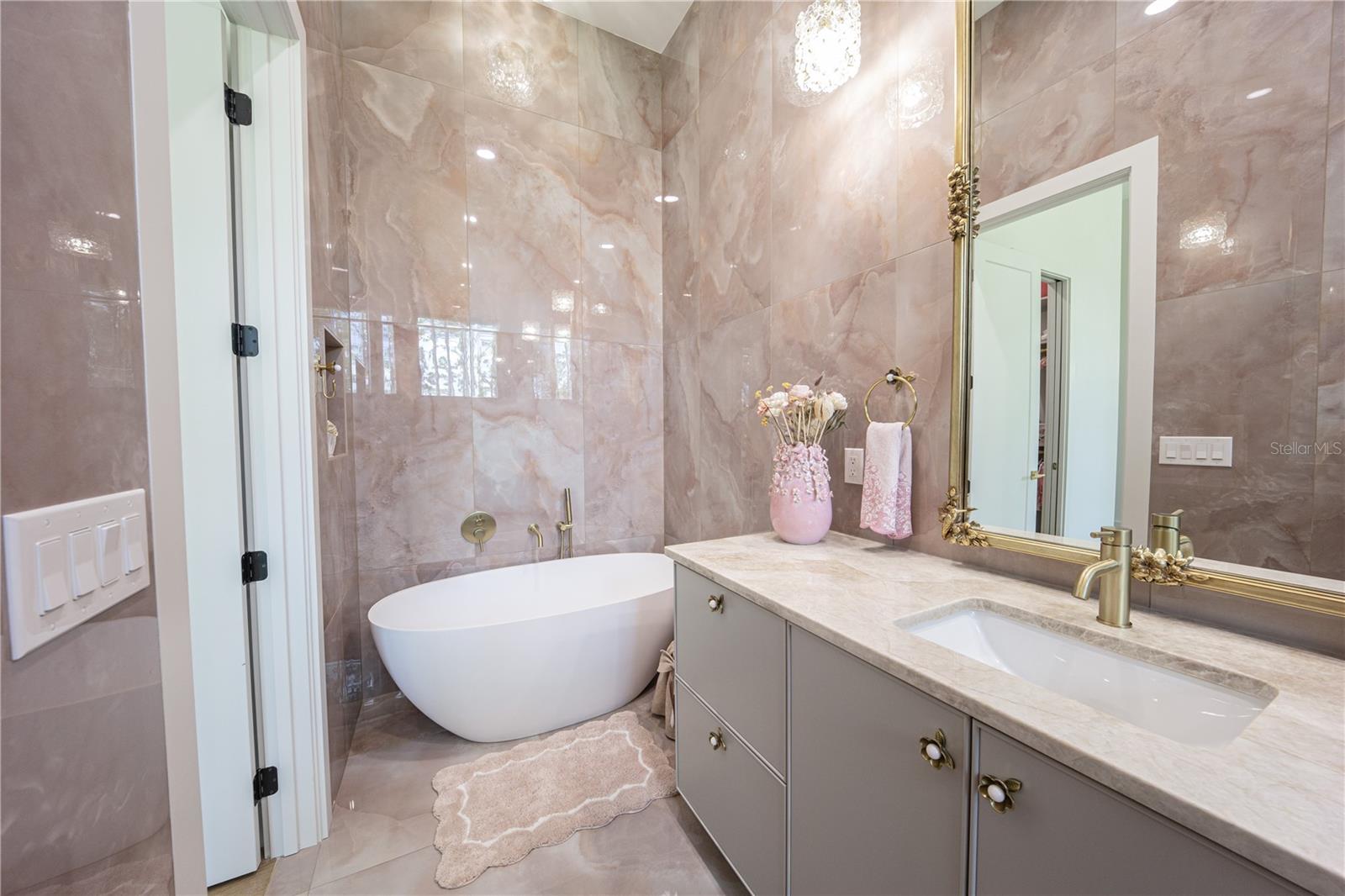 9240 FALCON CT — photo 75