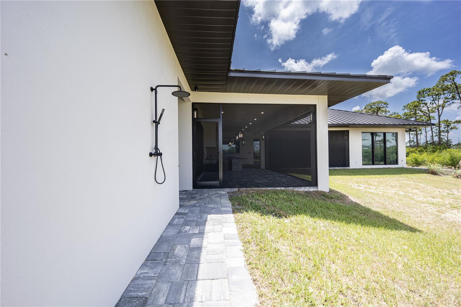 9240 FALCON CT — photo 92