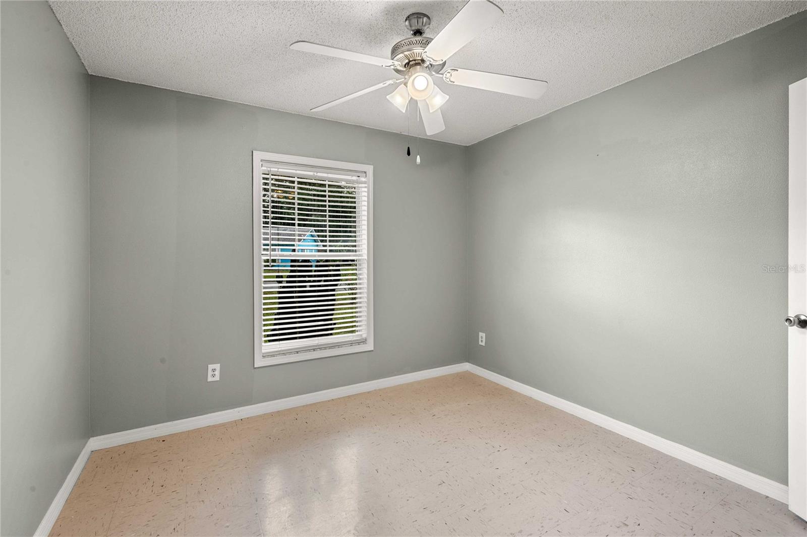 5435 TANGERINE DR — photo 21