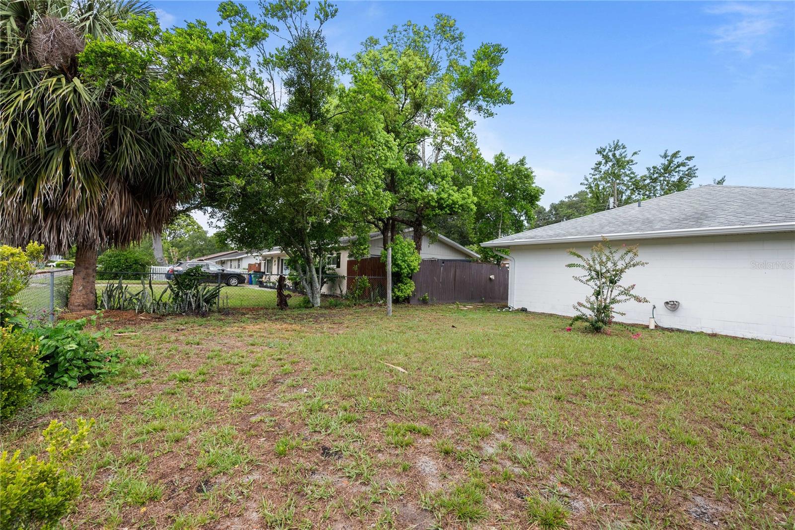 5435 TANGERINE DR — photo 29