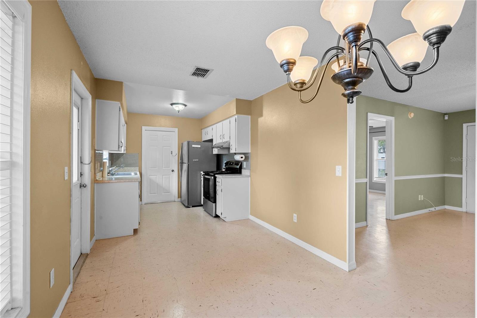 5435 TANGERINE DR — photo 20