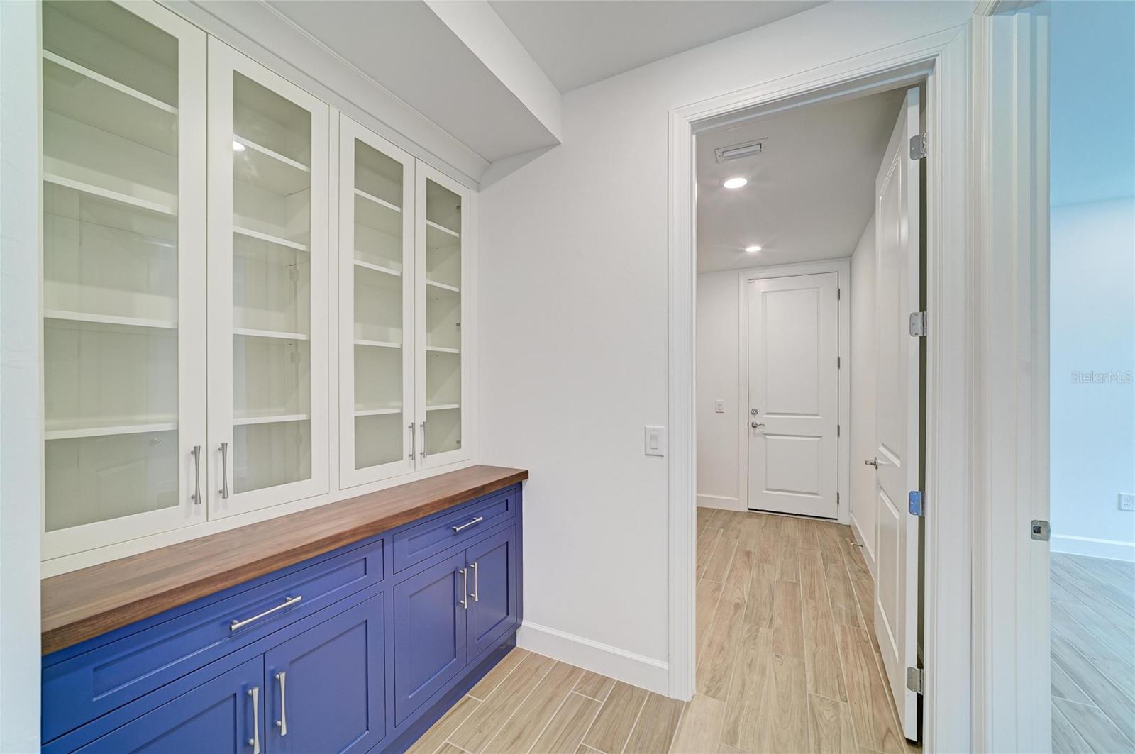 16341 HIDDEN OAK LOOP — photo 38