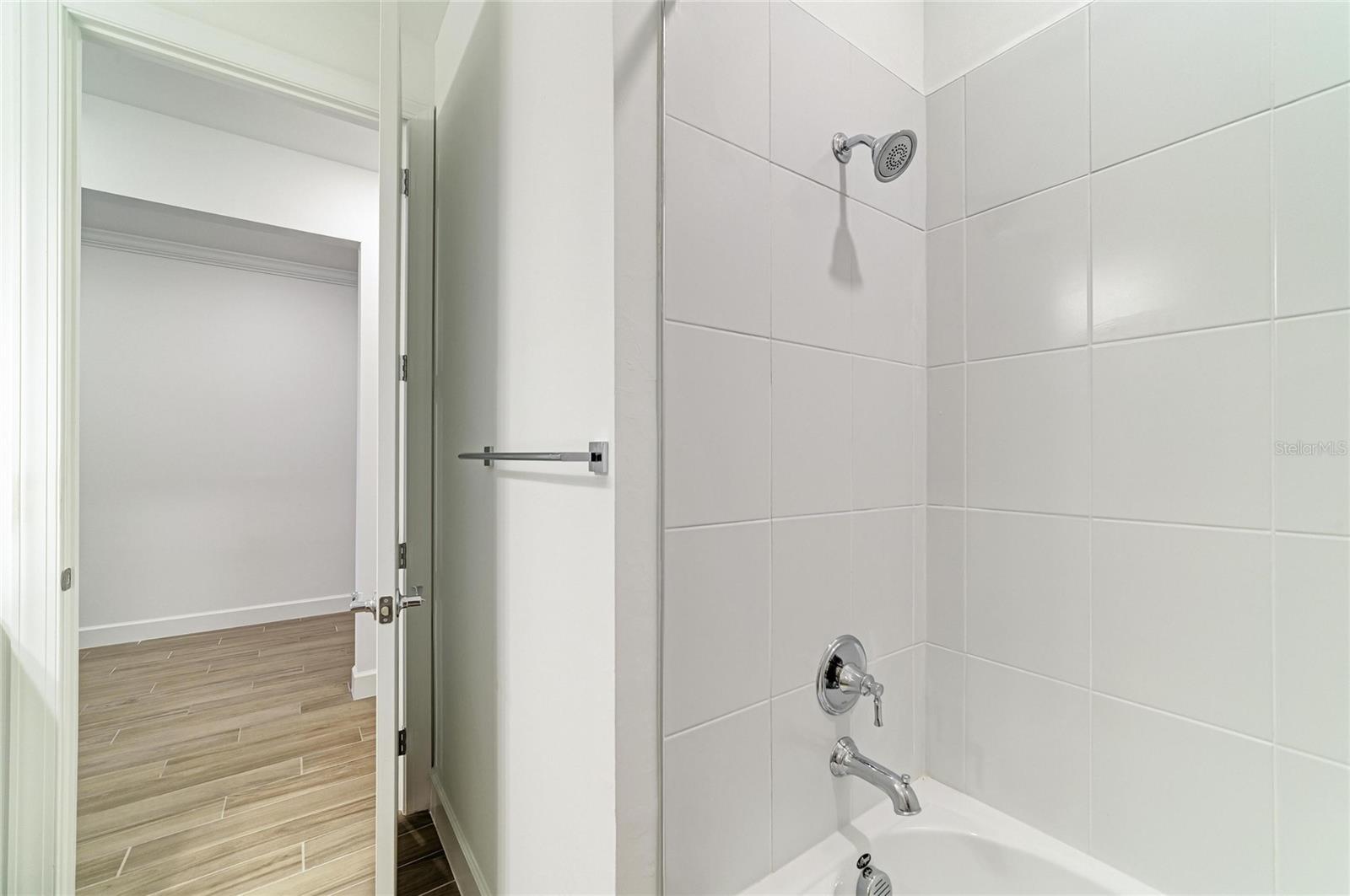 16341 HIDDEN OAK LOOP — photo 27