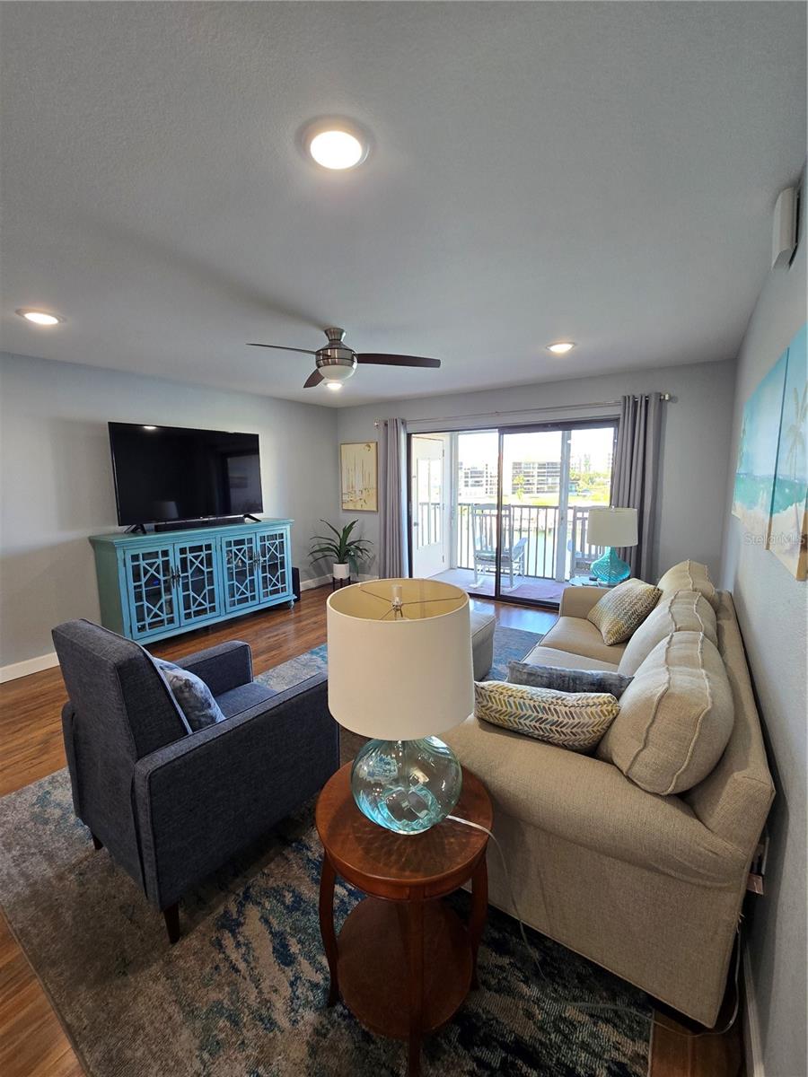 7600 SUN ISLAND DR S #306 — photo 7