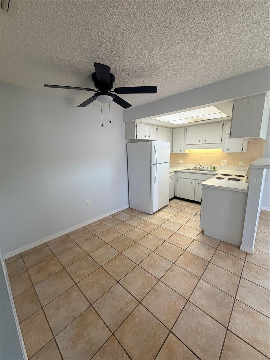 6050 CHESHAM DR #5 — photo 6