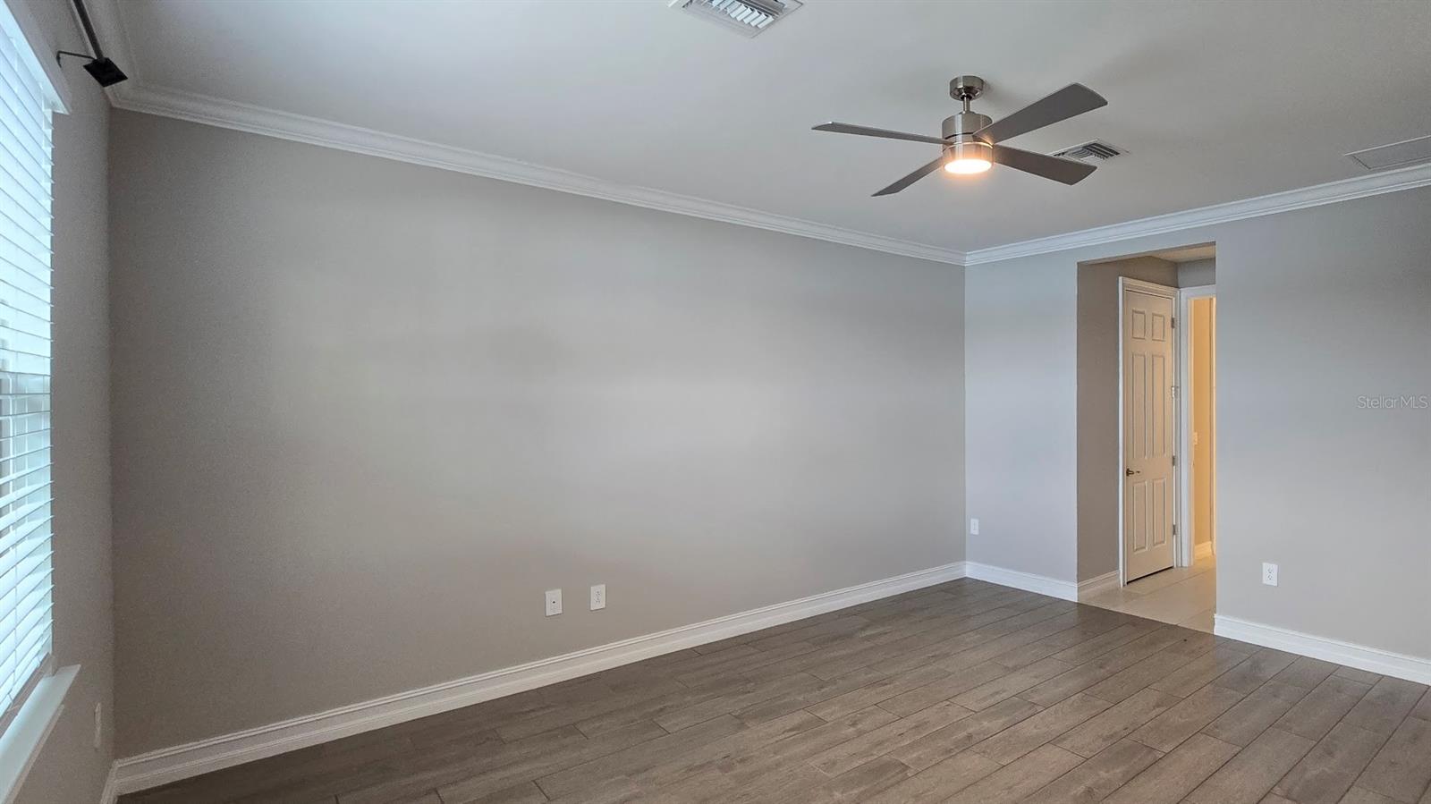233 VINADIO BLVD — photo 28