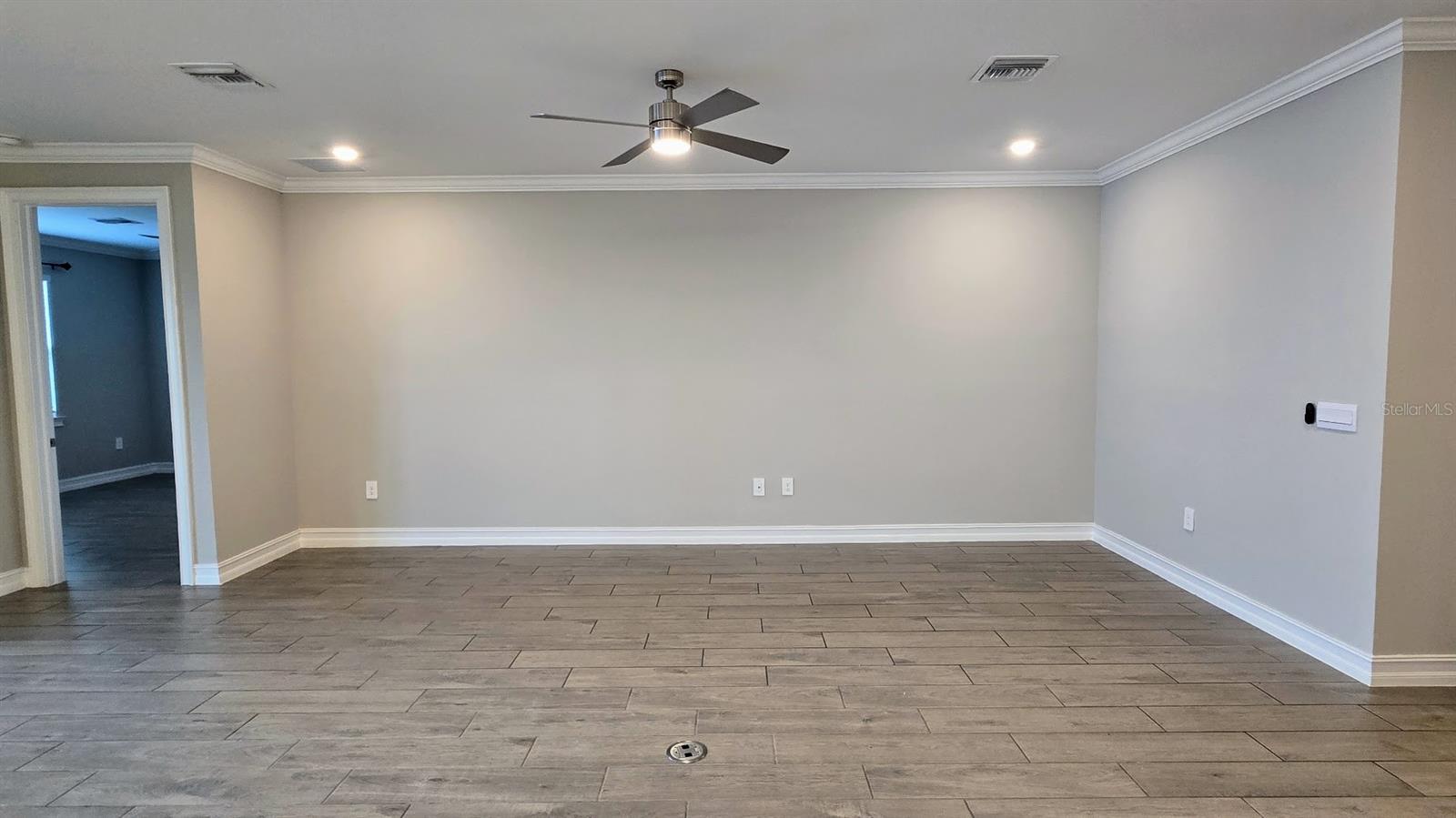233 VINADIO BLVD — photo 20