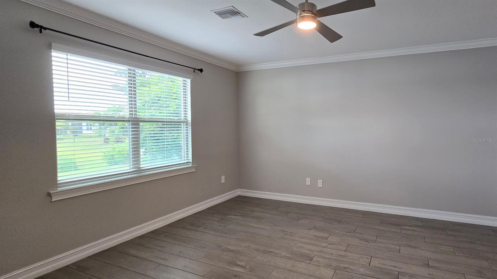 233 VINADIO BLVD — photo 27