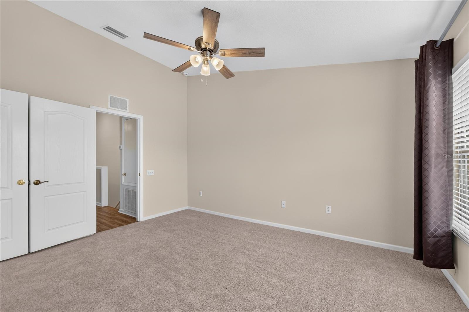 1019 VISTA CAY CT — photo 60