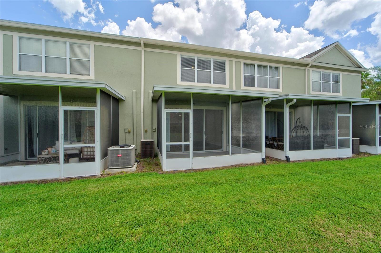 1019 VISTA CAY CT — photo 21