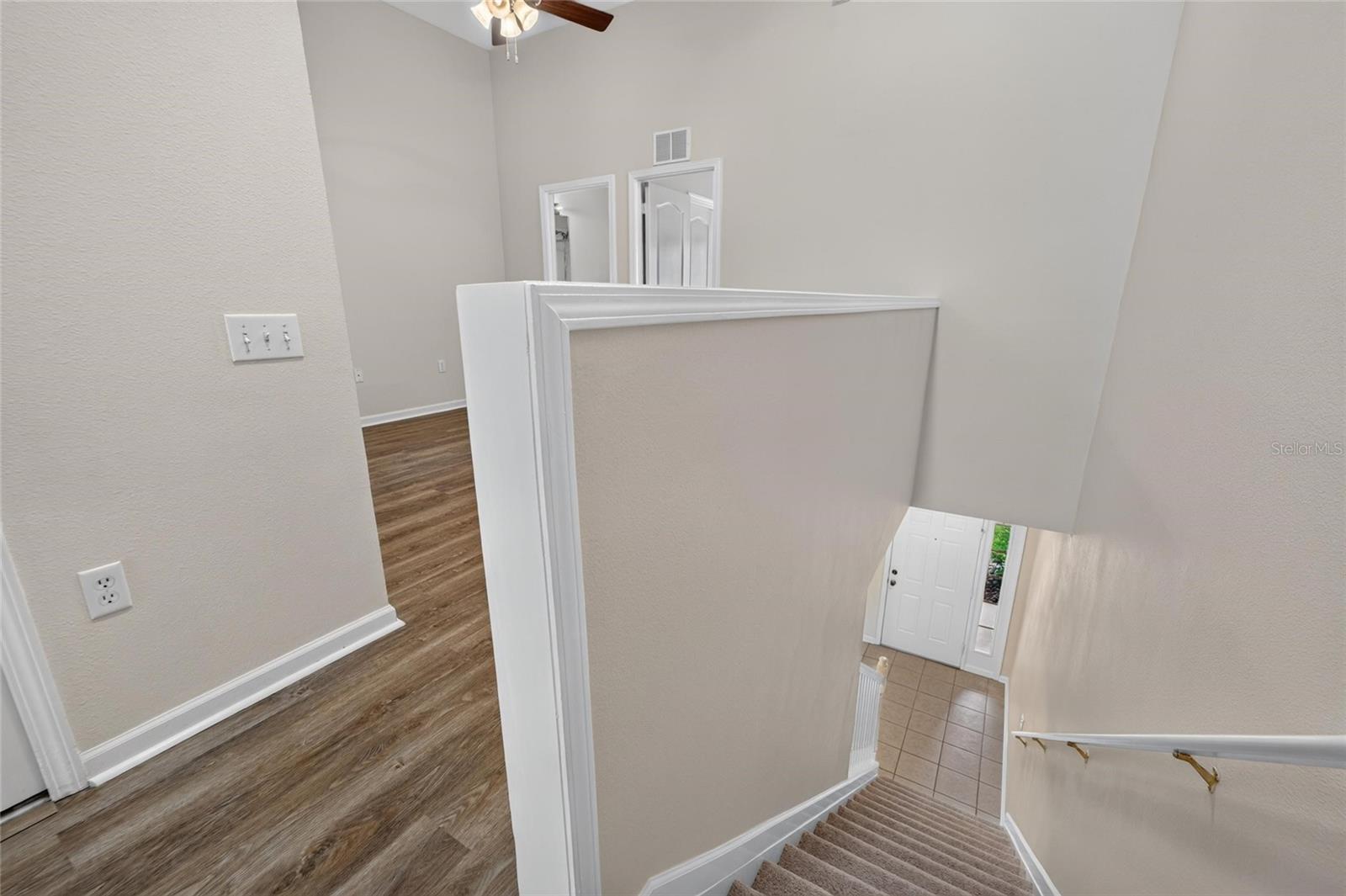 1019 VISTA CAY CT — photo 43