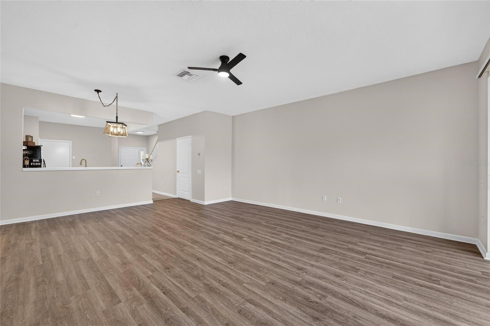 1019 VISTA CAY CT — photo 41