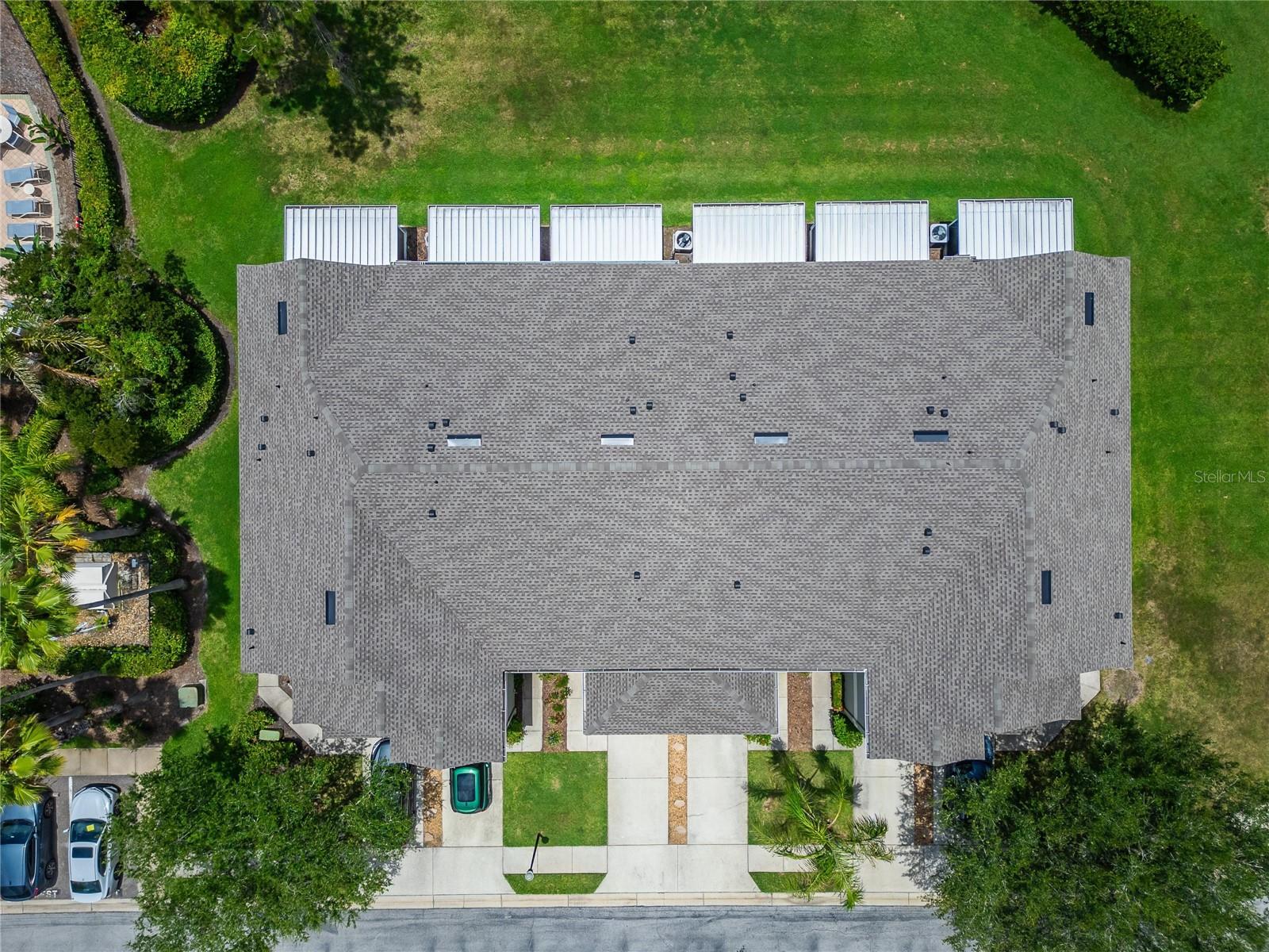 1019 VISTA CAY CT — photo 19