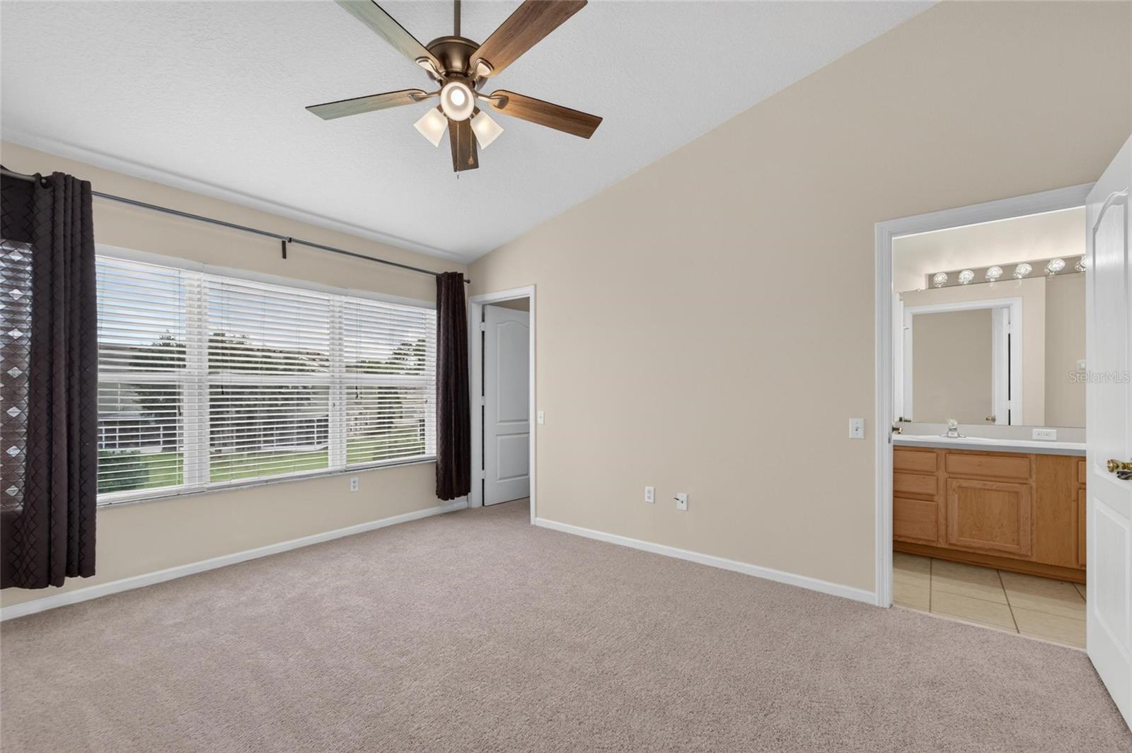 1019 VISTA CAY CT — photo 59