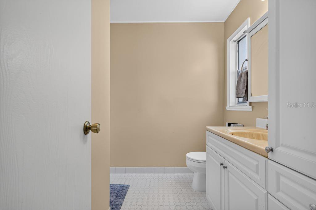 3110 CLOVEWOOD PL — photo 13