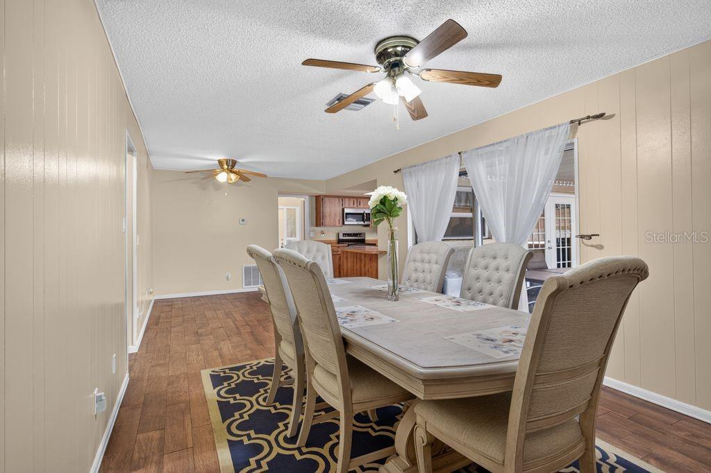 3110 CLOVEWOOD PL — photo 10