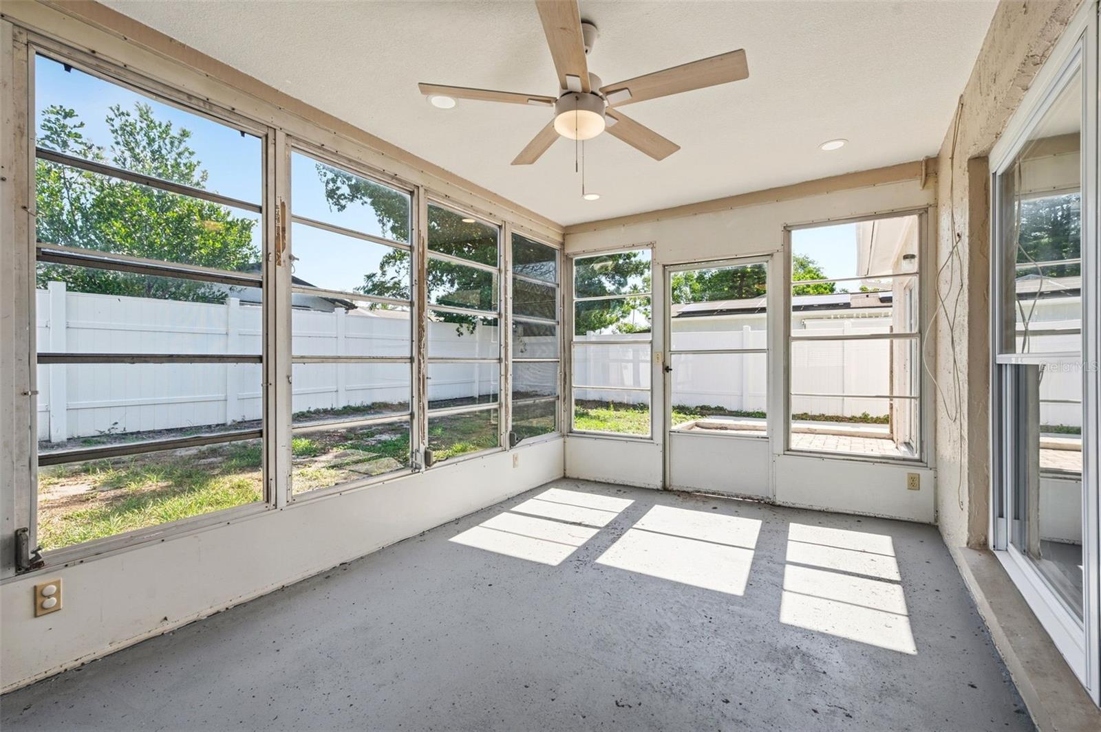 8233 REDFIELD DR — photo 35