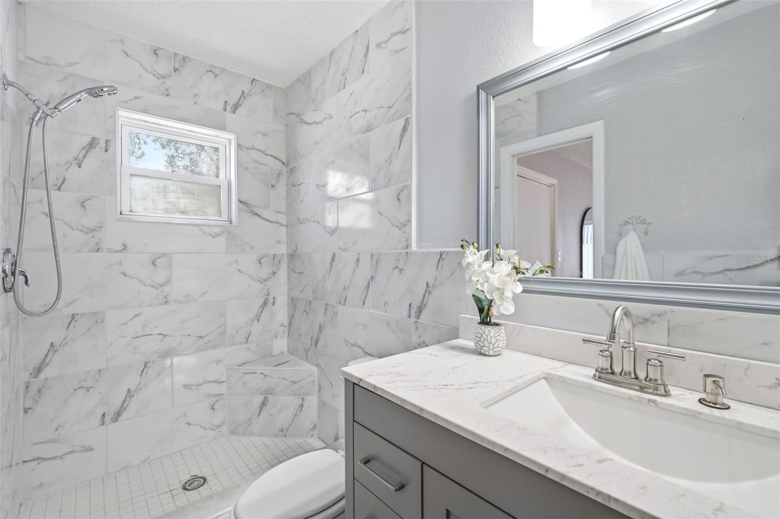 8233 REDFIELD DR — photo 25