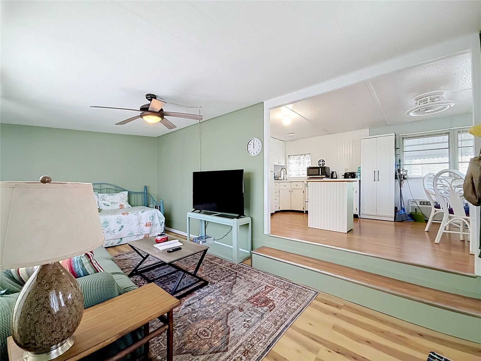 12674 SEMINOLE BLVD #M2 — photo 3