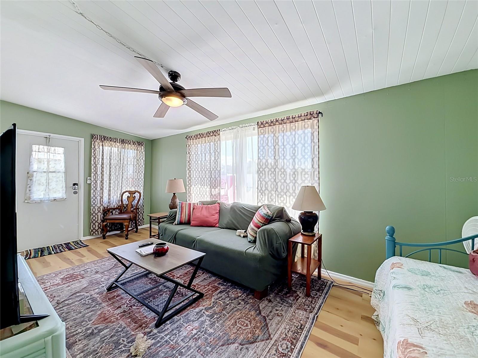 12674 SEMINOLE BLVD #M2 — photo 5