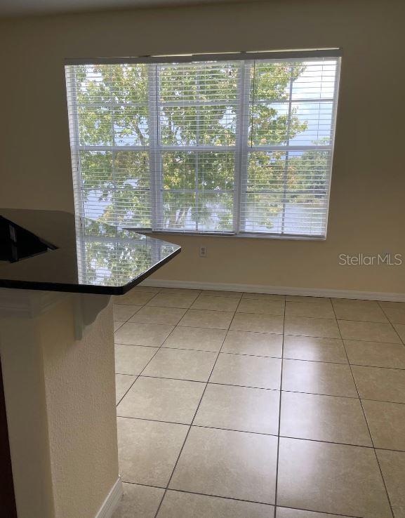 2401 LEXINGTON OAK DR — photo 12