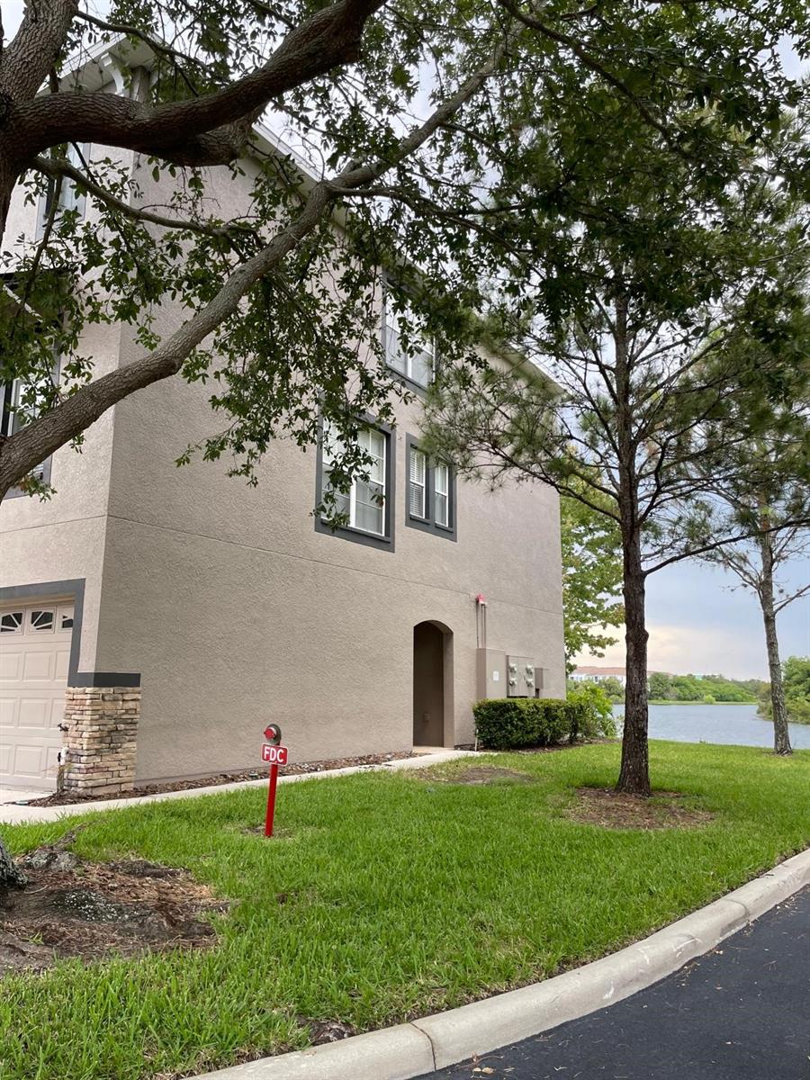 2401 LEXINGTON OAK DR — photo 6