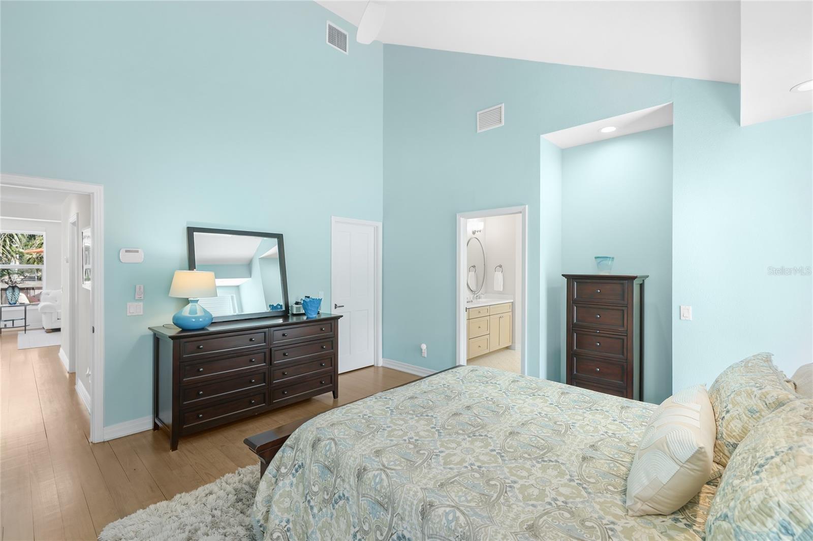 392 FIREHOUSE LN — photo 16